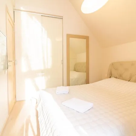 Away Apartment, By Cohost Appartamento