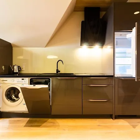 Away Apartment, By Cohost Appartamento Palanga